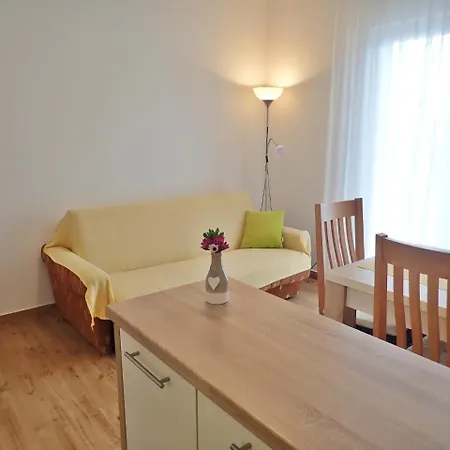 公寓 Sidro On The Beachfront *