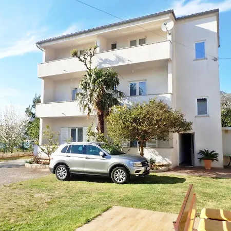 Sidro On The Beachfront *