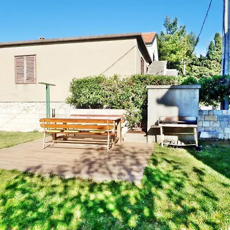 Sidro On The Beachfront 公寓 *