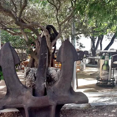 公寓 Sidro On The Beachfront