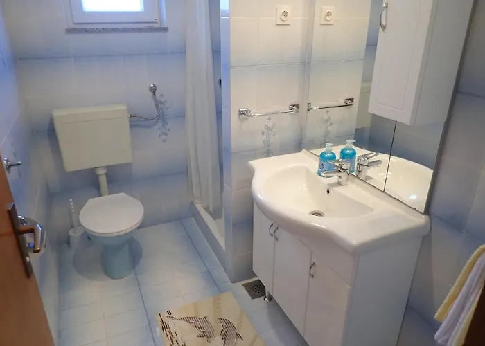 Sidro On The Beachfront * Starigrad Paklenica