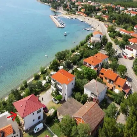 Sidro On The Beachfront Apartment Starigrad Paklenica