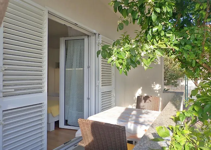 Sidro On The Beachfront Starigrad Paklenica