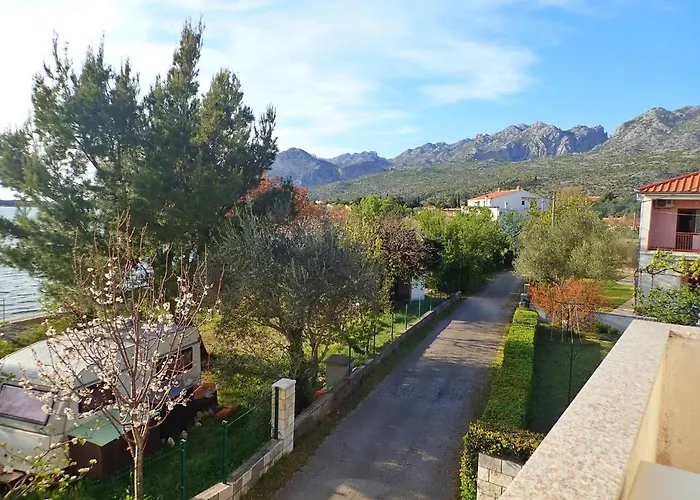 Sidro On The Beachfront Starigrad Paklenica