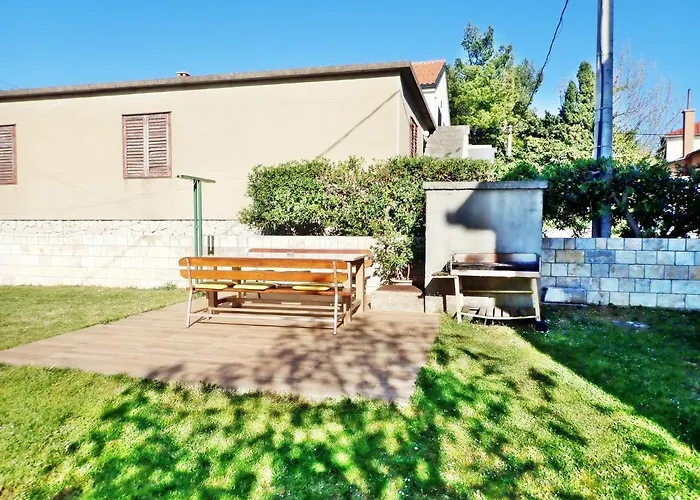 Sidro On The Beachfront Appartement *