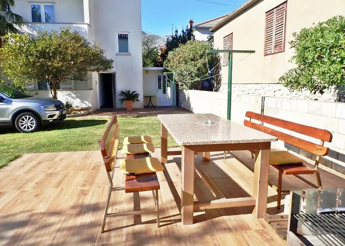 Sidro On The Beachfront *